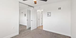 Oak Park Gallery 17