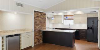 1228 SPRING LAKE Drive Gallery 10