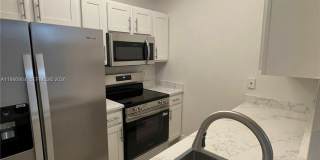 2851 N Oakland Forest Dr Gallery 5