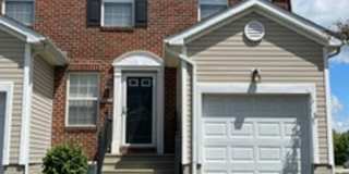 Beautiful end condo in great Powell location!! Gallery 1