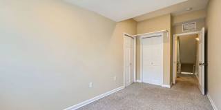 Charming Baltimore Rowhome with Exposed Brick & Private Patio Gallery 11
