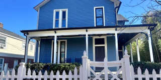 1930's Gem! Gallery 1