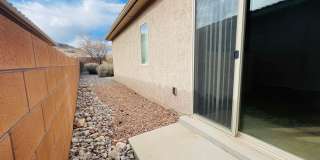 3 bed 2 bath 1400 sq ft home Gallery 27
