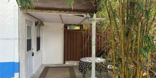 1411 SW 24th Ct Gallery 22