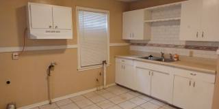  Spacious 2 Bedroom, 1 Bath | Binghampton - Open To Section 8 Gallery 6