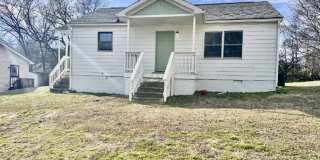 Renovated 2 Bedroom Pet Friendly Home For Rent! Gallery 1