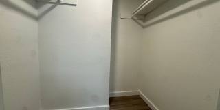 Kensington Court Gallery 149