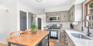 1012 Bainbridge Drive Gallery 11
