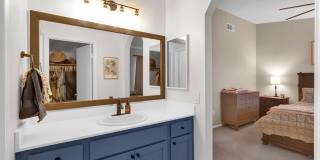 5 Bedroom on Falcon Gallery 9