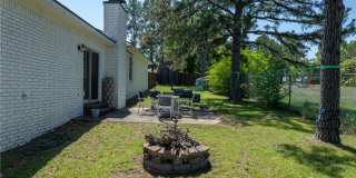 Beautiful Newly Remodeled 3 Bed, 2 Bath Home Gallery 6
