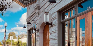 Pier 33 Gallery 38
