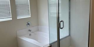 Spacious home in University Park Gallery 22