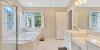 43364 DEEPSPRING Court Gallery 32