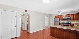 2852 YARN Court Gallery 13