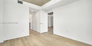 475 NE 125th Gallery 9