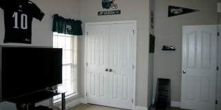 Great South Crestview Location! Gallery 12