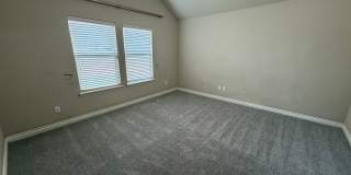Beautiful and Cozy 3bed/2bath with an Office Available in North Norman! Gallery 23