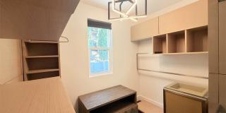 1801 Roscomare Road Gallery 22