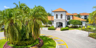 Sunset Gardens Apartments Gallery 2