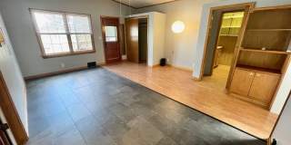 Very Unique 5 Bedroom Home on Large Lot Gallery 24