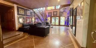 4266 Hillcrest Dr Gallery 6