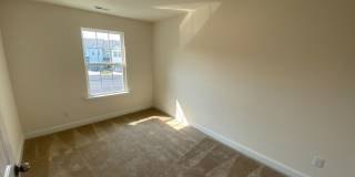 Room for Rent in 3 Bedroom Townhome at Princess Lita Way Gallery 17