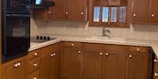 2325 South 38th Street Gallery 5