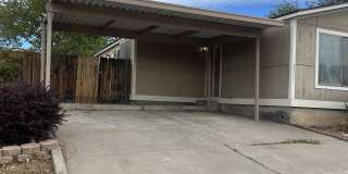 2711 Zinnia Ave Gallery 1