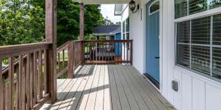 619 Midlake Drive Gallery 10