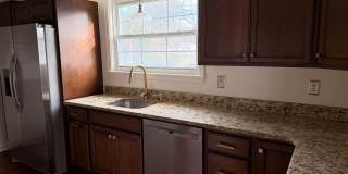 110 Northmont Street Gallery 16