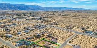 29 Palms home in great neighborhood! Gallery 43