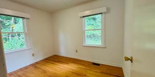 3 Bedroom, 1 Bath House Gallery 24