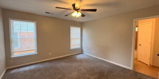 Spacious Home Freshly Painted and New Carpeted! Fully Fenced in Back Yard. Gallery 12