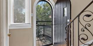 $1675 - Fitzgerlad Brick 3 Bedroom 2 Bath Gallery 3