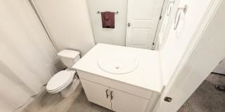 Annual – Unfurnished 3-bed 2-bath townhome in Nokomis Gallery 27