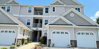 2nd floor condo in Hearthstone Manor Gallery 1