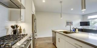 2337 CHAMPLAIN Street NW Gallery 10