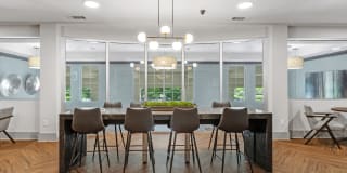 AMLI North Point Gallery 6