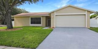 423 VAN REED MANOR Drive Gallery 1