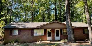 Available Now! Two bedroom apartment !! Gallery 1