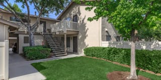 Ridgewood Village Apartment Homes Gallery 2