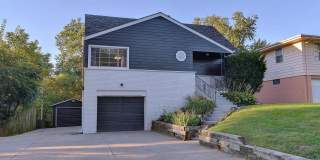 4441 Harrison Street Gallery 1