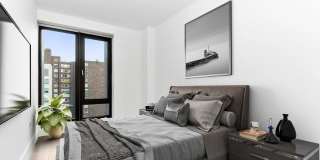 227 Lexington Avenue Gallery 1
