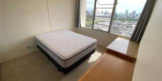 2825 S King Street Gallery 19