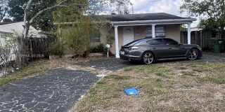 114 SW 67th Ter Gallery 1