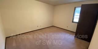 513 E Latoka Gallery 6