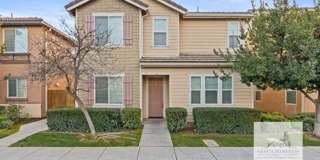 Spacious Two Story Home in Prime Northwest Fresno Location! Gallery 1