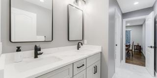 7814 CROWNHURST CT Gallery 29