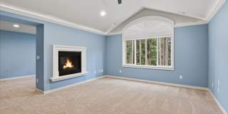 4bd/4.5ba Sammamish Home Gallery 16