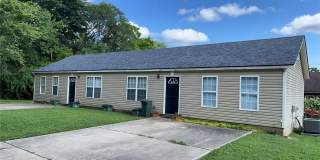 129 E Ella Gallery 1